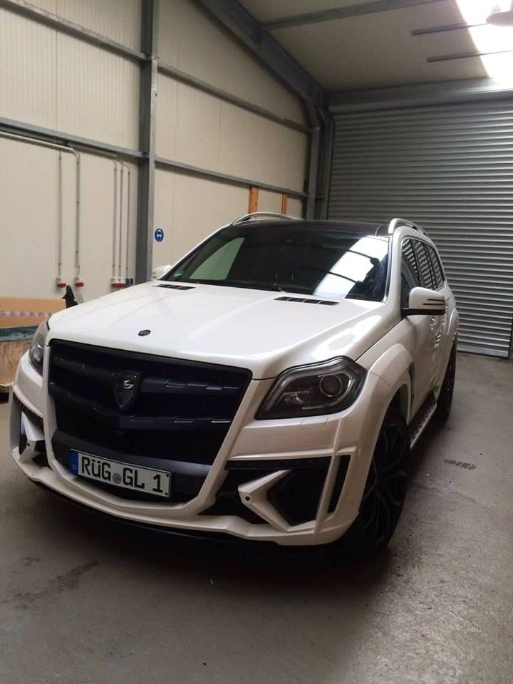 Eri automerkkeihin Larte Design osia