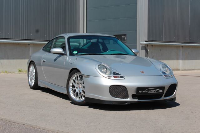 Porsche 911/996 Carrera 4S-Turbo-Look, yläosa huollettu, 18"