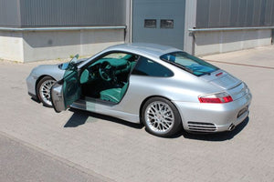 Porsche 911/996 Carrera 4S-Turbo-Look, yläosa huollettu, 18"