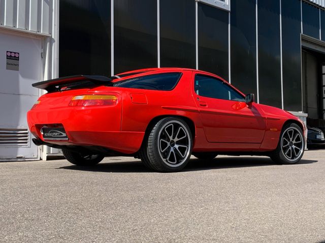 speedART SP28-R perustuu Porsche 928 S4/GTS -malliin