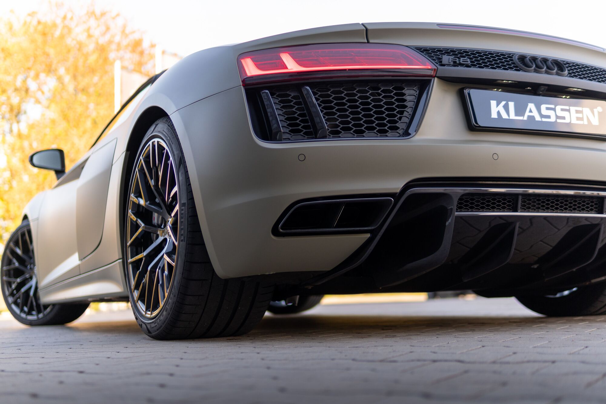 AUDI R8 SPYDER CABRIO, powercarfinland@gmail.com