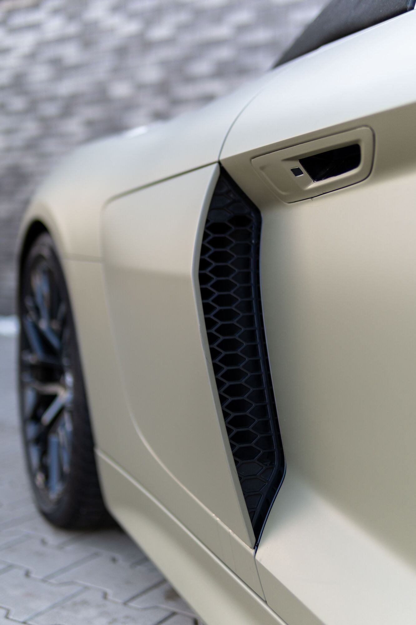 AUDI R8 SPYDER CABRIO, powercarfinland@gmail.com