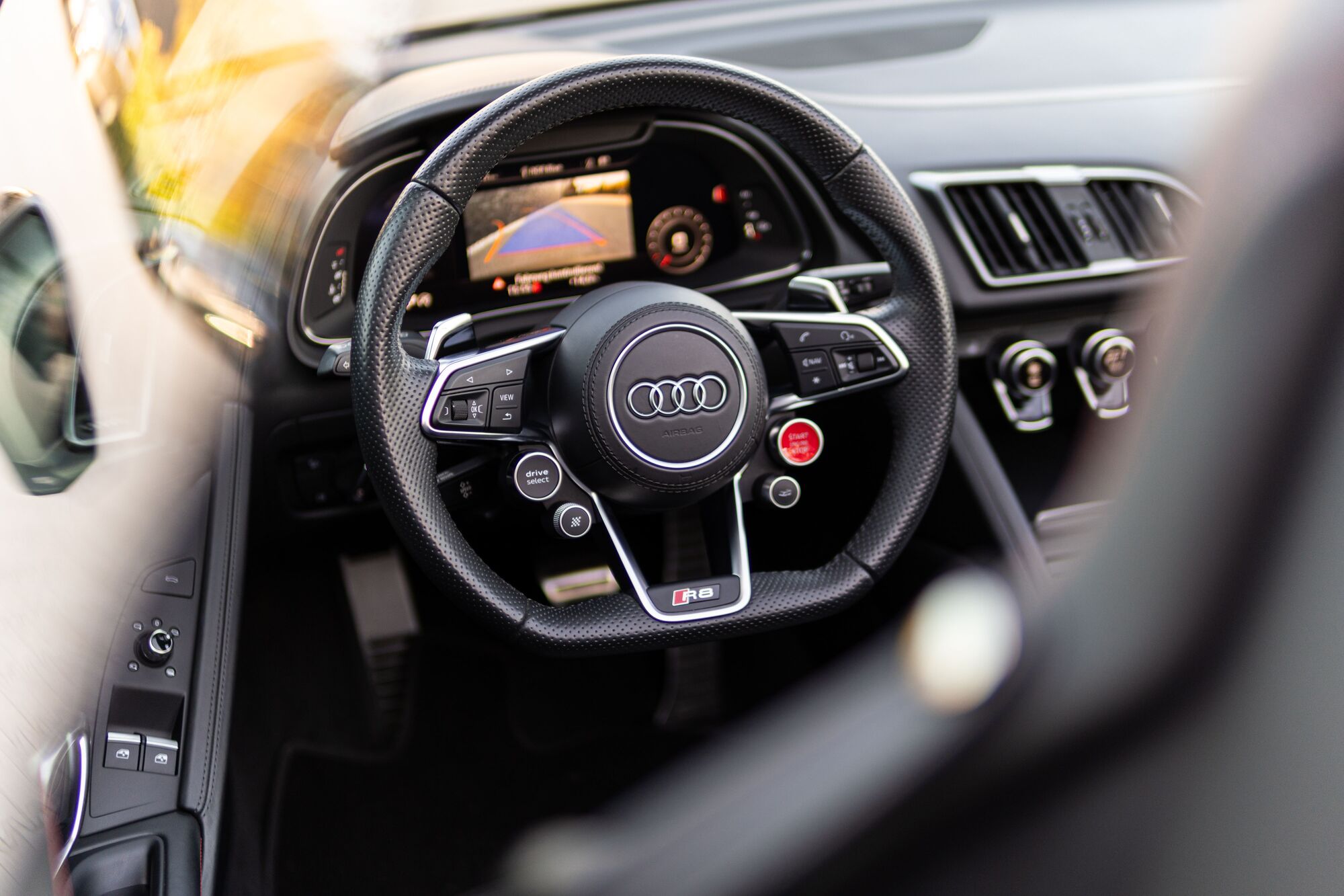 AUDI R8 SPYDER CABRIO, powercarfinland@gmail.com