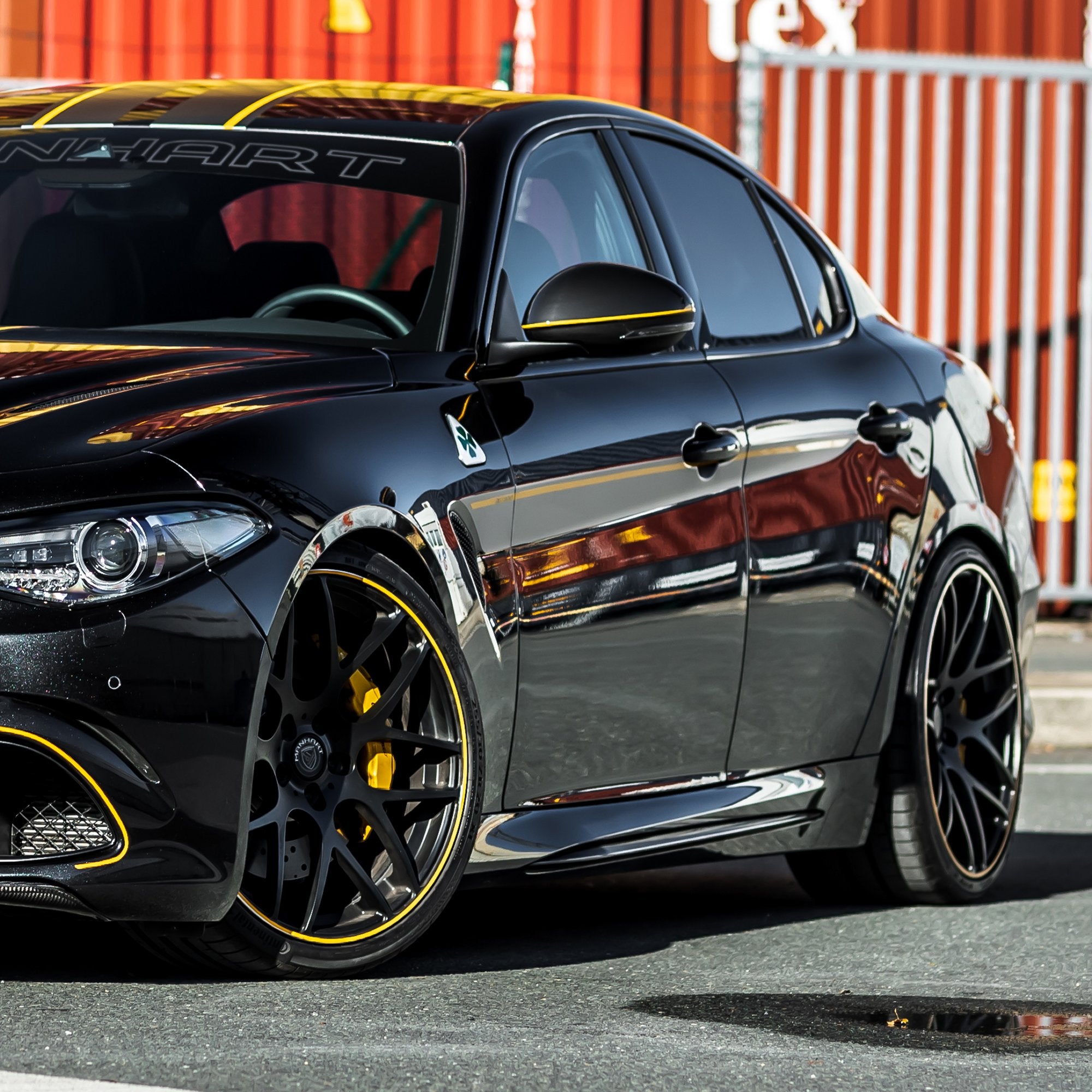 Alfa Romeo Giulia Quadrifoglio - Classic Line -vanteet - Mattamusta € 4 750,00 € J6, powercarfinland@gmail.com