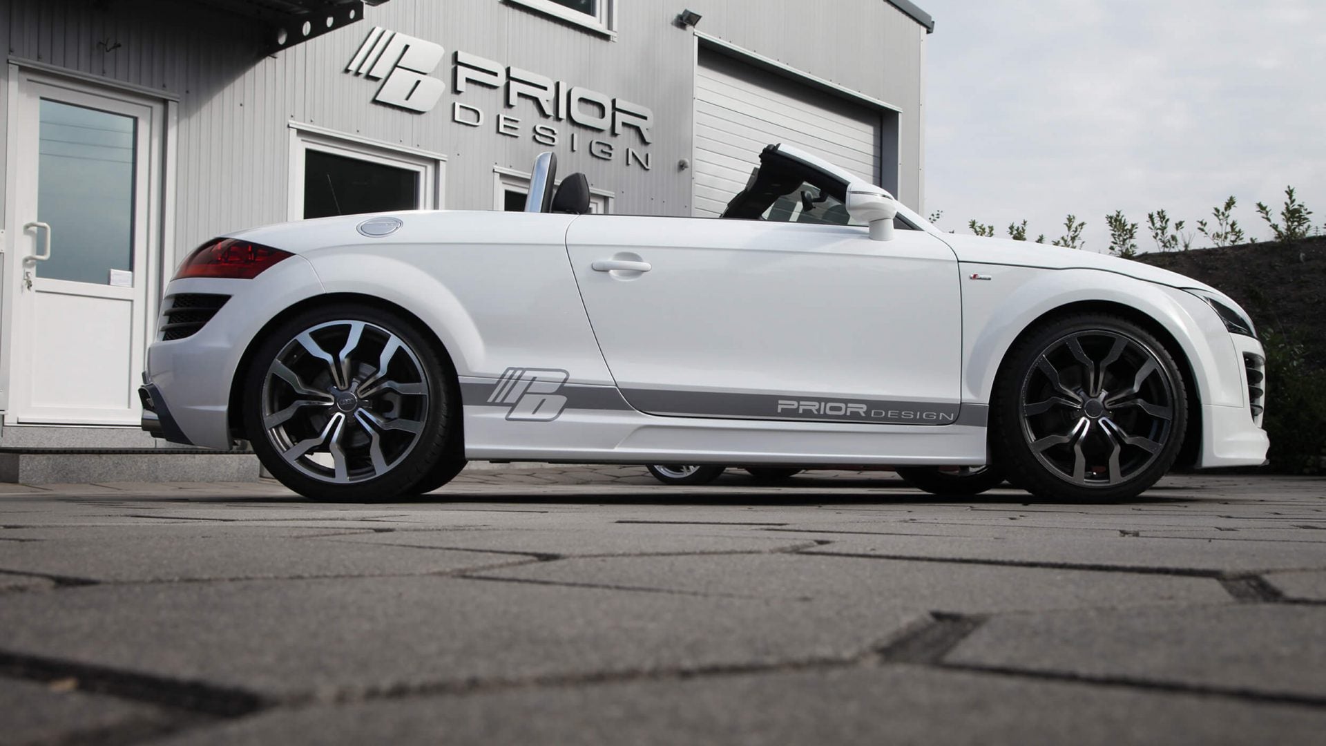 Korisarja Audi TT 8J:lle J28, Tiedustele powercarfinland@gmail.com