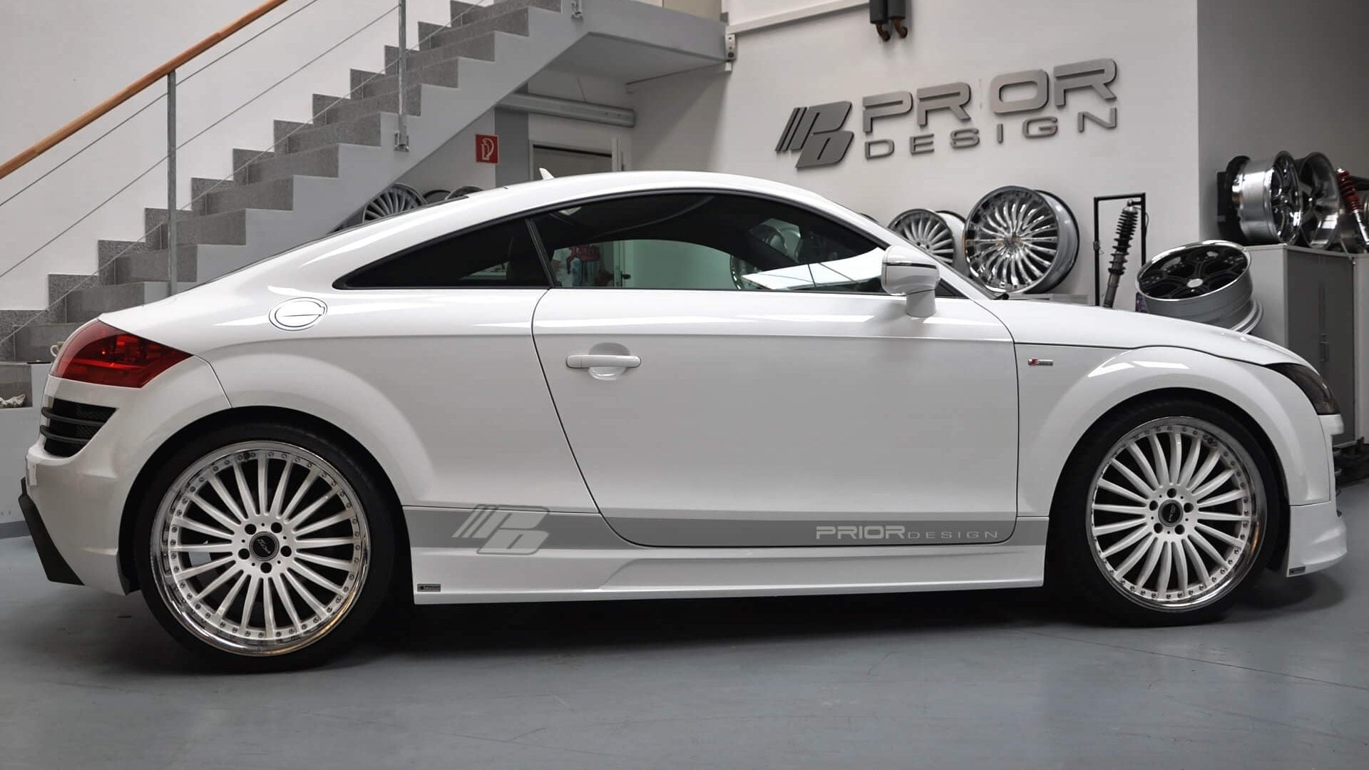 Korisarja Audi TT 8J:lle J28, Tiedustele powercarfinland@gmail.com