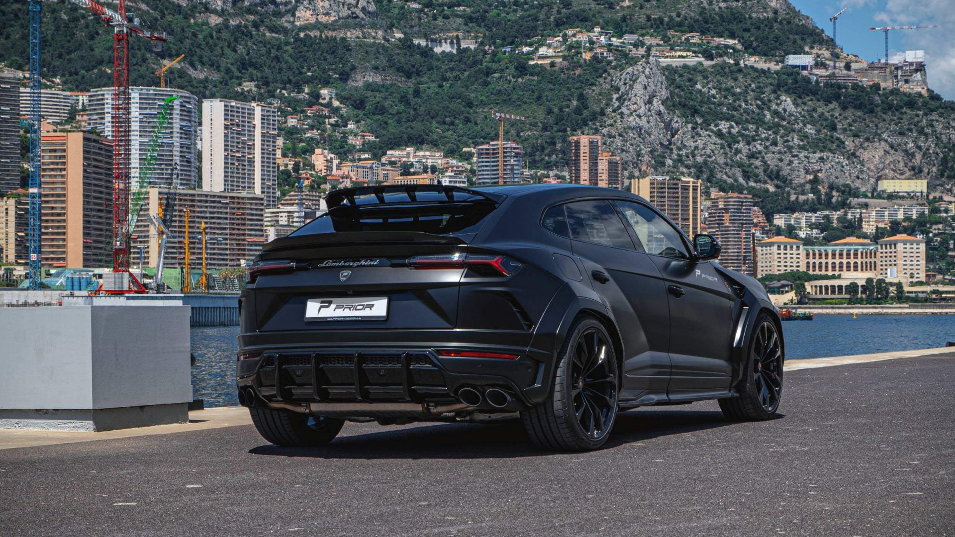 Widebody-Kit für Lamborghini Urus J206