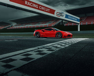 Ferrari 488, Tiedustele powercarfinland@gmail.com