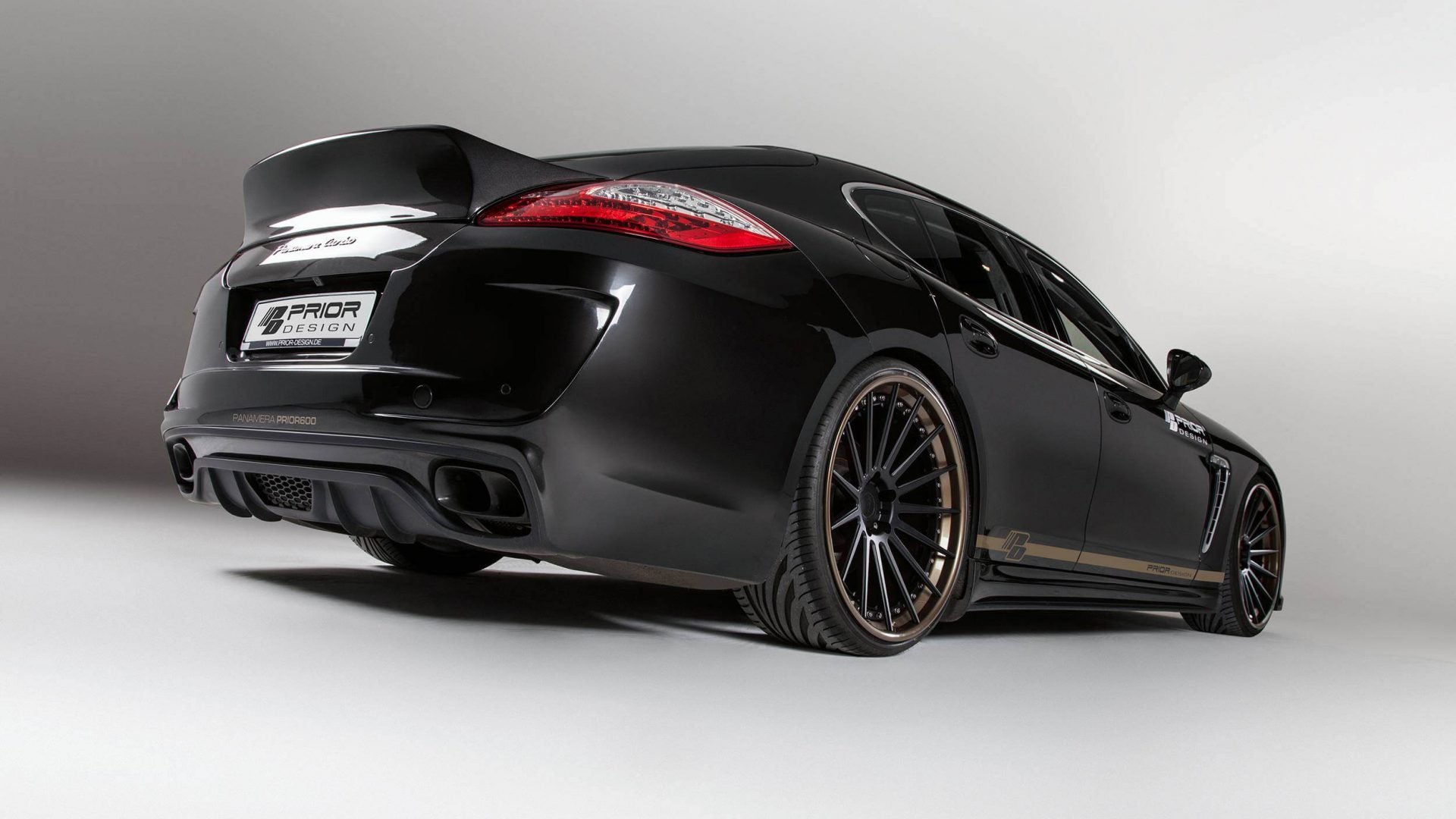 Korisarja Porsche Panamera 970:lle J32, Tiedustele powercarfinland@gmail.com