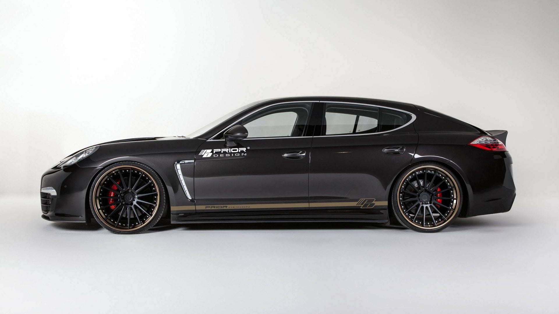 Korisarja Porsche Panamera 970:lle J32, Tiedustele powercarfinland@gmail.com