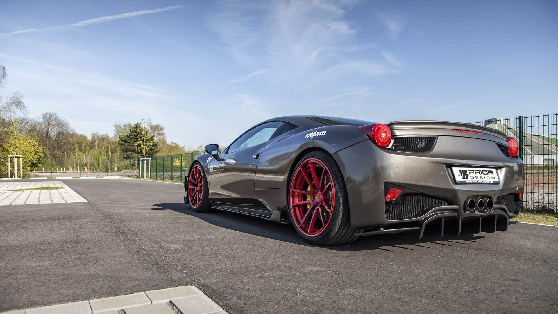 PD458 laajarunkoinen aerodynaaminen sarja Ferrari Italialle 28 900,00 € J84
