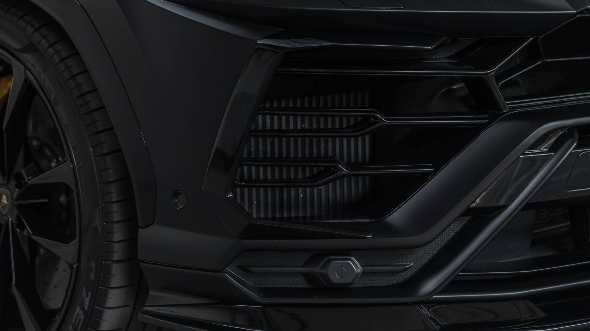 Body-Kit für Lamborghini Urus J16.1, Tiedustele powercarfinland@gmail.com