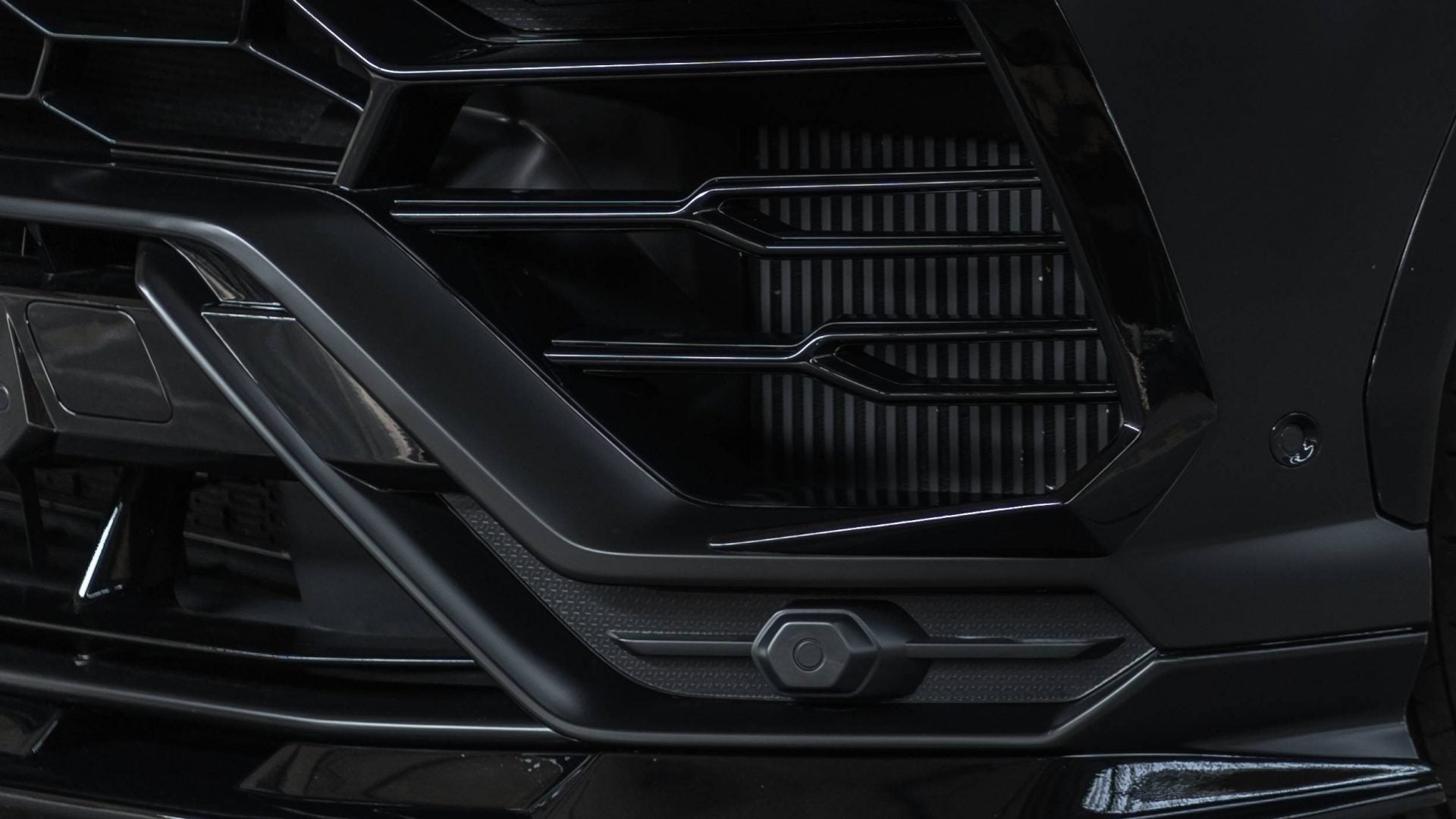 Body-Kit für Lamborghini Urus J16.1, Tiedustele powercarfinland@gmail.com