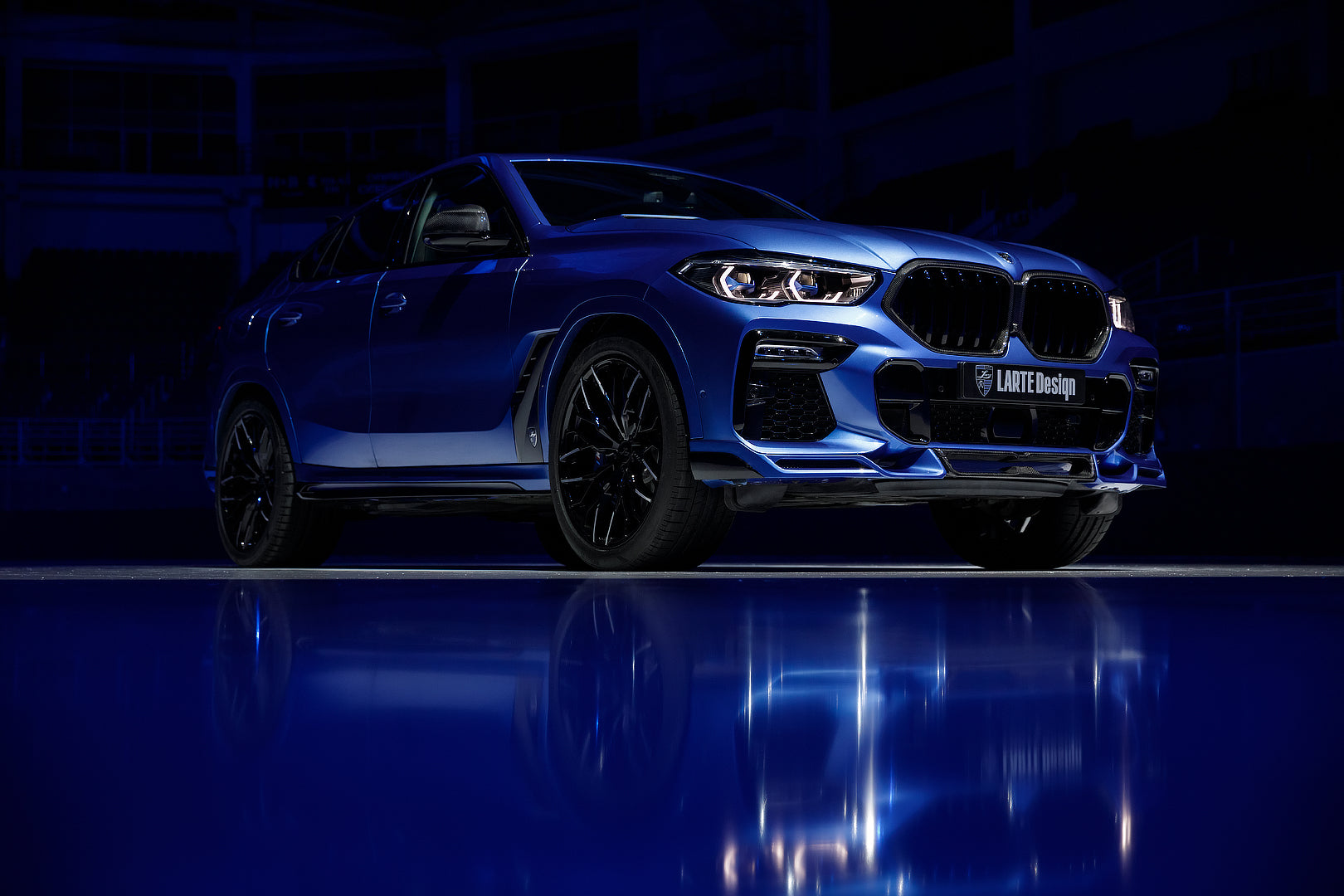 LARTE BMW X6 J35, Tiedustele powercarfinland@gmail.com