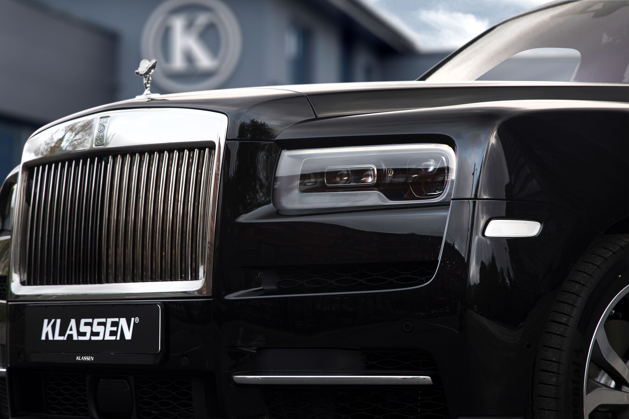 ROLLS ROYCE CULLINAN RCR_1492 PERUSAJONEUVO