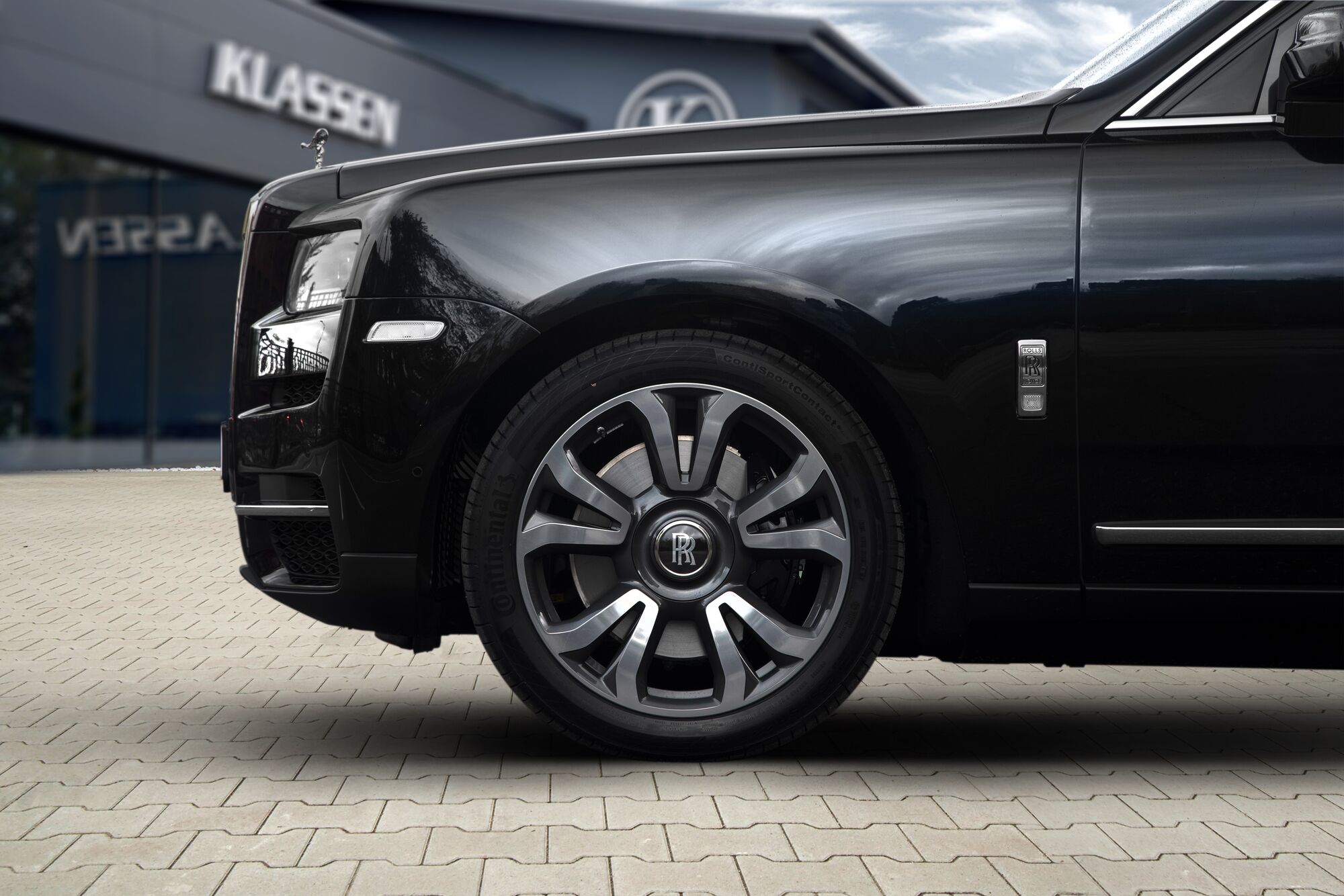 ROLLS ROYCE CULLINAN RCR_1492 PERUSAJONEUVO