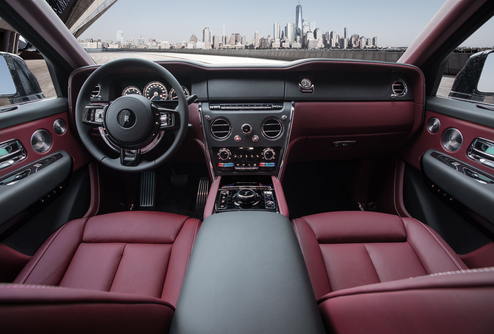 ROLLS ROYCE CULLINAN RCR_1492 PERUSAJONEUVO